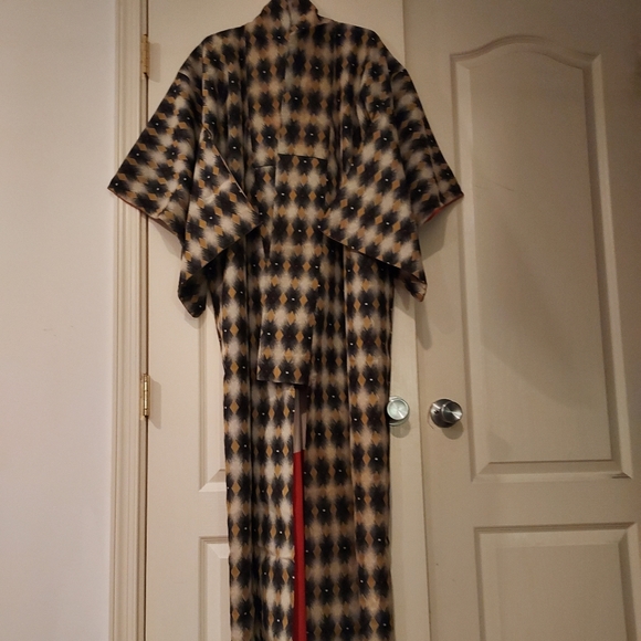 Vintage 30's - 40's geometric Art Deco silk kimono from Japan - Picture 8 of 16